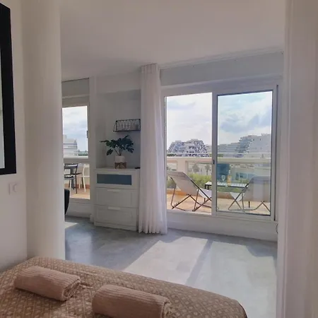 Magnifique Vue Et Terrasse Garage Clim Wifi - Rossiconciergerie - Linge Inclus Ла-Гранд-Мот